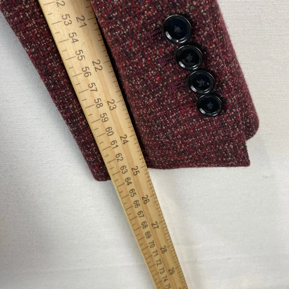 Indochino Sports Coat Mens 38R 30x30 Burgundy Wool Blend Paisley Lining Textured
